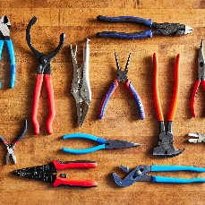 Pliers