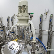 Pressure Reactors