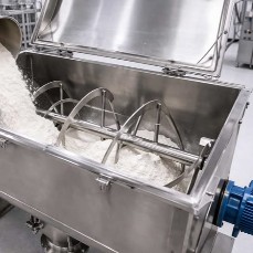 Ribbon Blenders